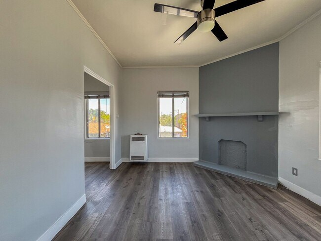 Photo - 636 Chestnut Avenue