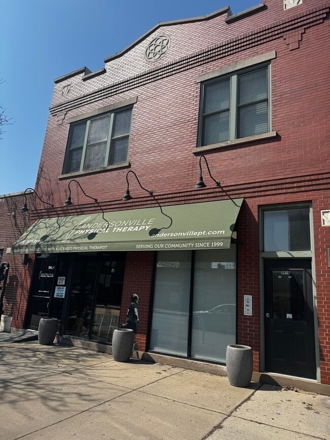 Photo - 5414 N Broadway