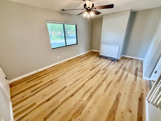 Photo - 821 N Cherry St Unit 3