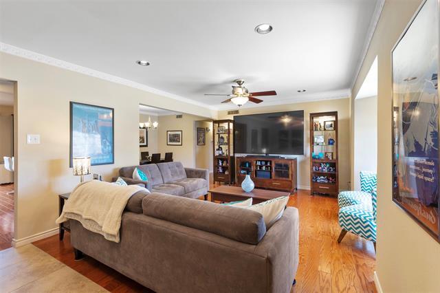 Photo - 4709 Skillman St Unit D