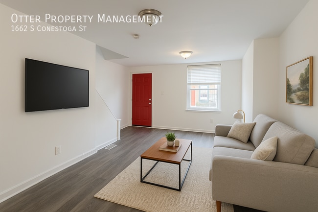Photo - 1662 S Conestoga St