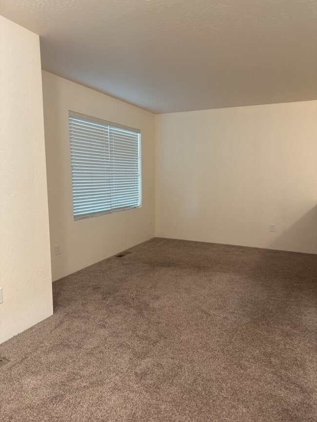 Photo - WC7673-7677 Unit 7673