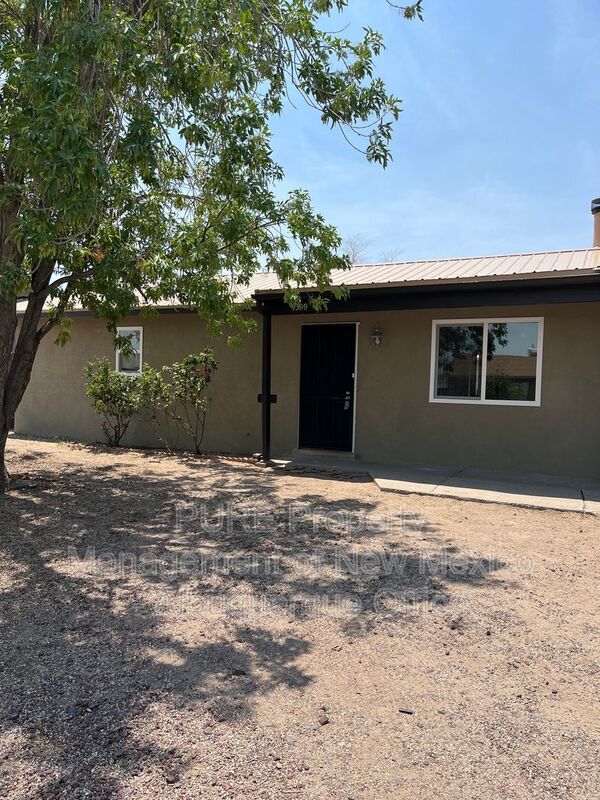 Photo - 1309 Locura Rd SW House
