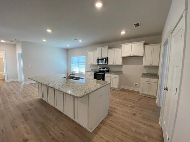 Photo - 3398 Southwind Dr