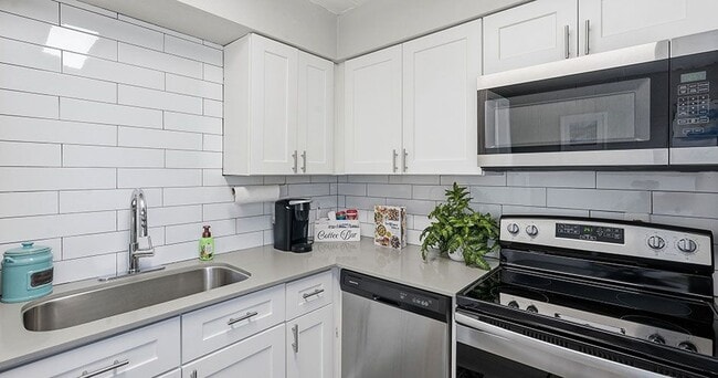 Photo - Westmount at Downtown Tempe Apartments