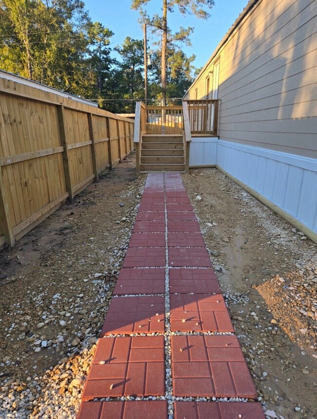 Photo - 21205 Brazos Dr