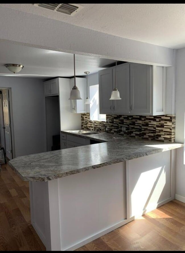 Photo - 1507 E 16th St