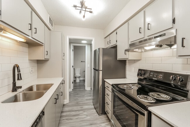 Hunter's Glen Apartments
