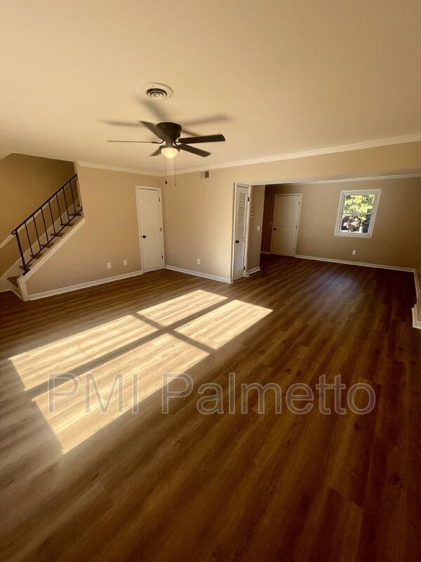 Photo - 4716 Palm Tree Ln