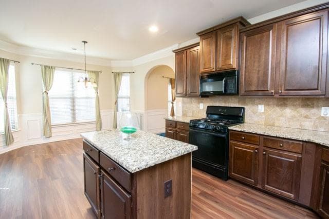 Photo - 250 Sylvan Loop