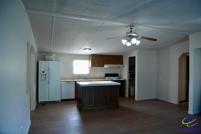 Photo - 111 Brighton Dr