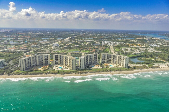 Building Photo - 300 Ocean Trail Way Unit 1107 Rental