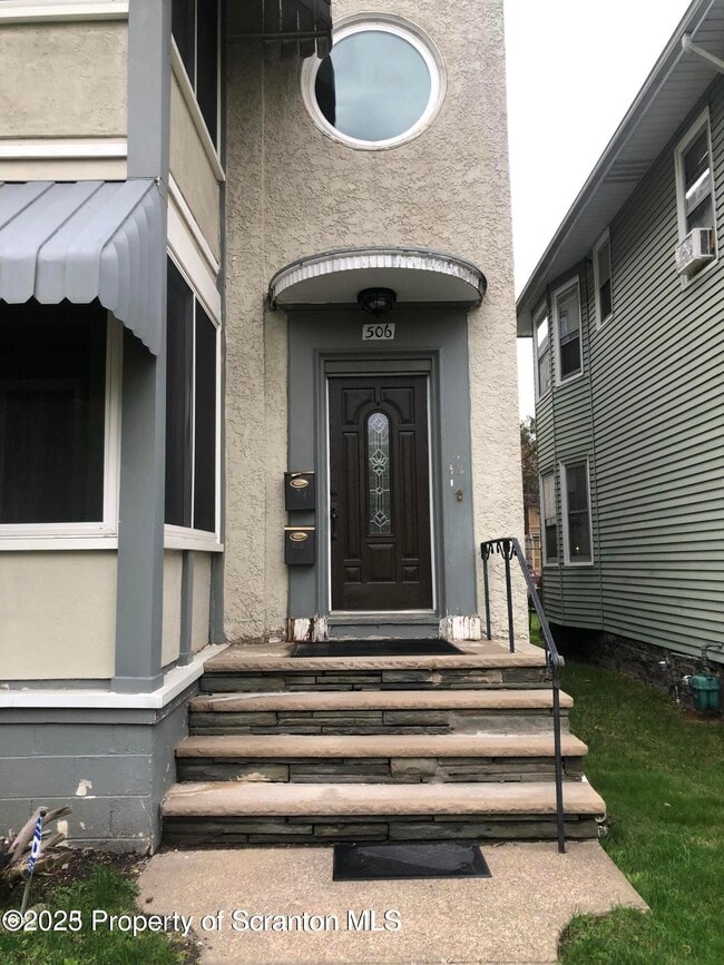 Building Photo - 506 Colfax Ave Rental