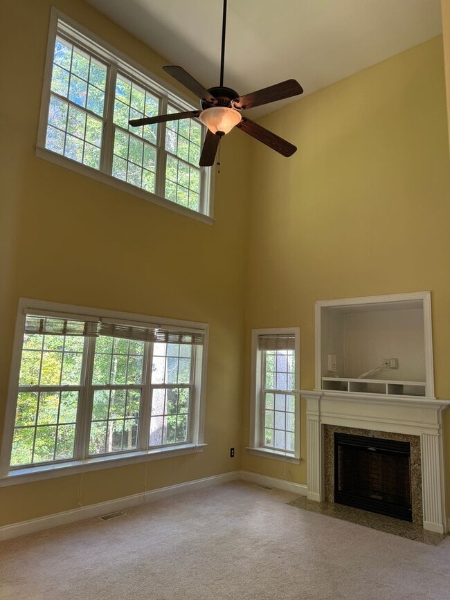 Photo - Beautiful Home in River Bluffs