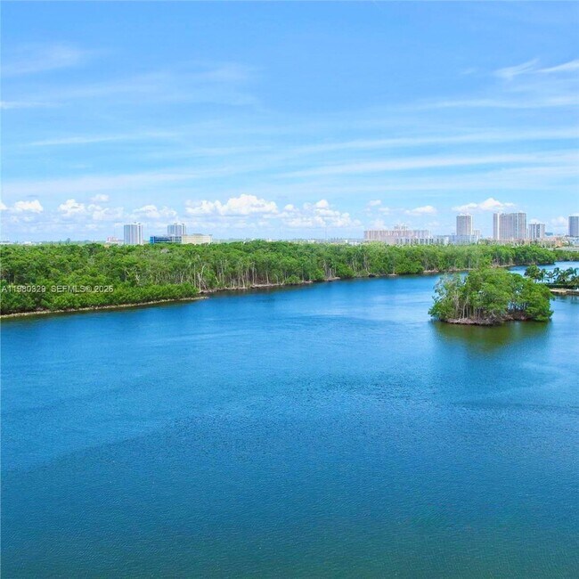 Photo - 400 Kings Point Dr Unit 812