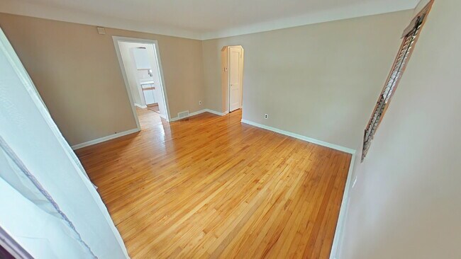 Photo - 2603 Rochester Rd Apartment