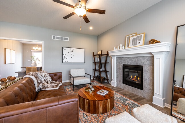 4BR, 3BA - 2,024 SF