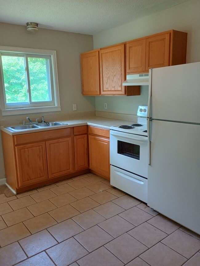 Building Photo - 4402 Fagan St Unit Apt A