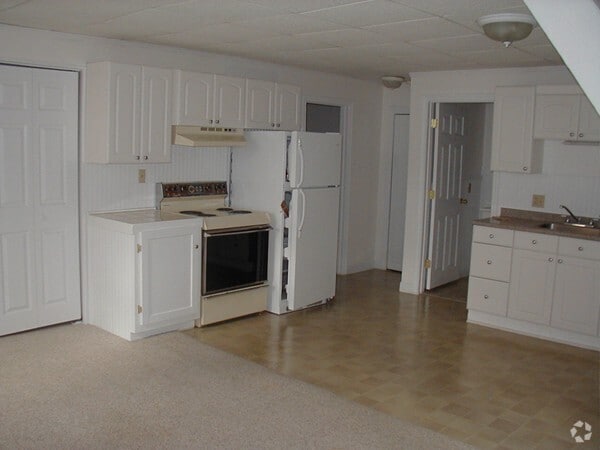 Building Photo - 49 Dean Ave Unit B Rental