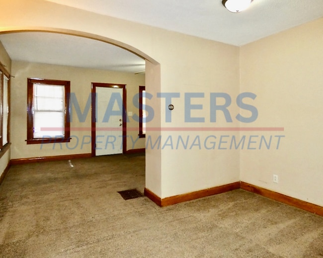 Photo - 1133 Parkside Blvd Unit Lower