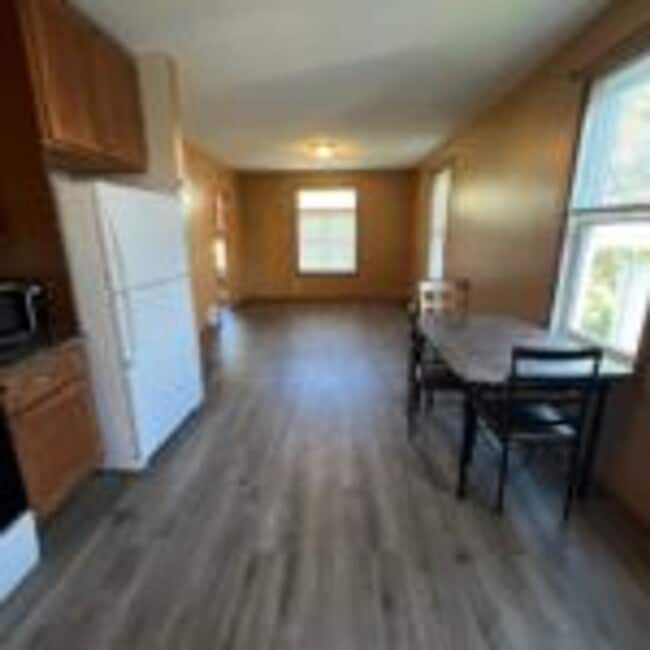 Photo - 425 N 27th Ave W Unit 2 Upper