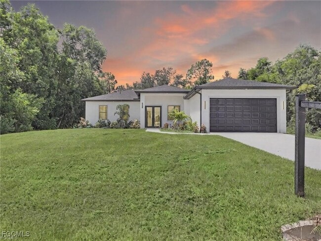 Building Photo - 3611 34th St SW