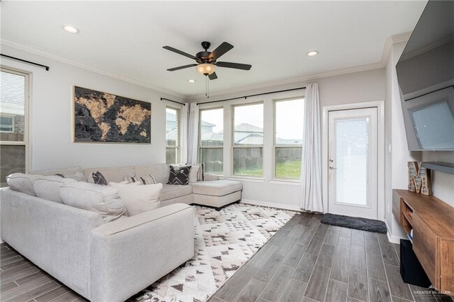 Photo - 17 White River Dr