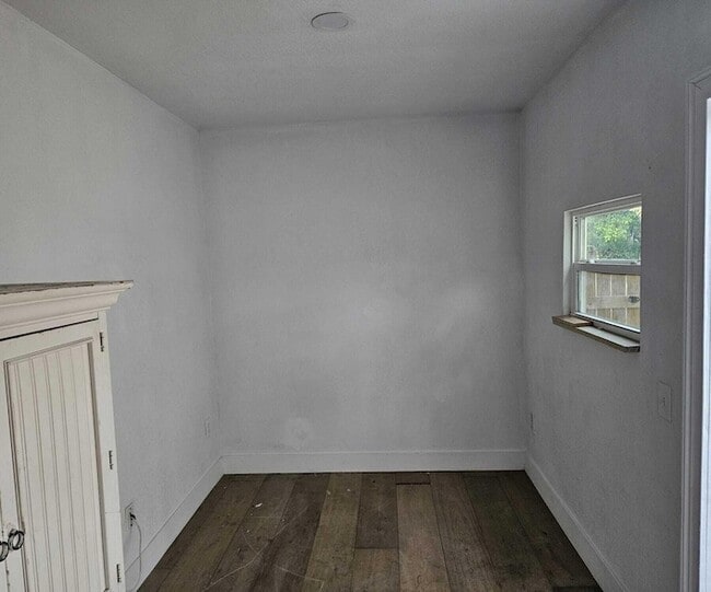 Photo - 1980 Kirk Rd