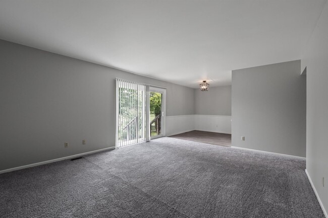 Woodside Apartments of Grand Blanc