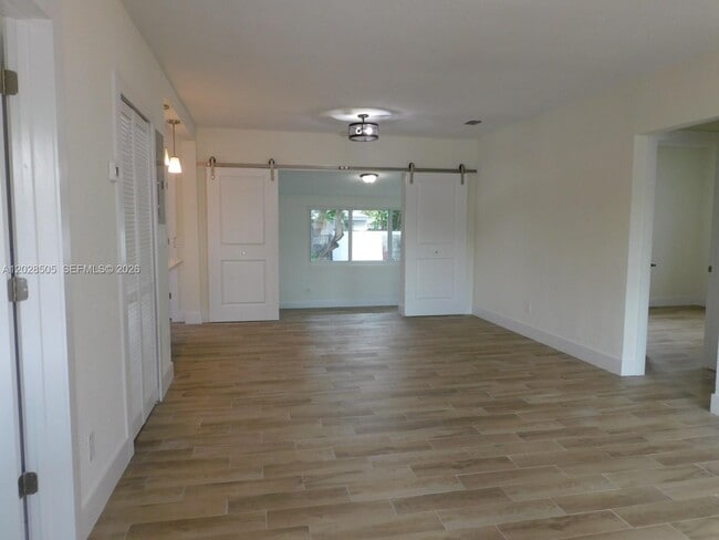 Photo - 3333 SW 89th Ave