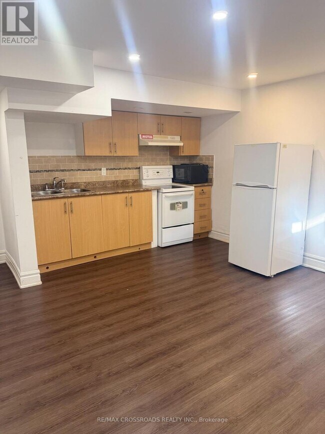 Photo - 81 Trumpeter St