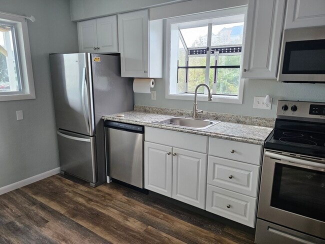 Photo - New year round rental mid town Coastal Hwy Unit 101S