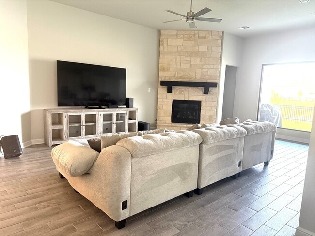 Photo - 1720 Daylight Lk Dr