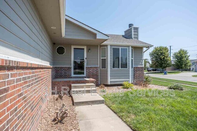 Photo - 1420 N Aksarben St