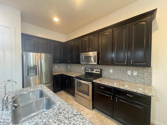 Photo - 1449 E Lovebird Ln