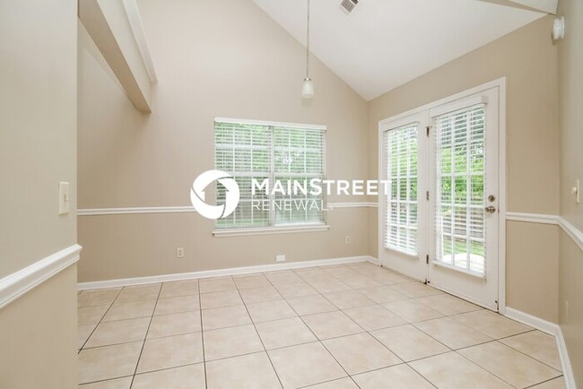 Photo - 3 Bedroom Pet-Friendly Home in Antioch, TN with Main Street Renewal