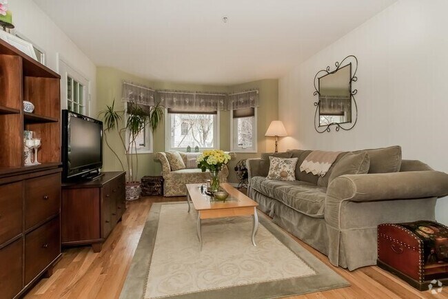 Building Photo - 68 Monroe St Unit B1 Rental
