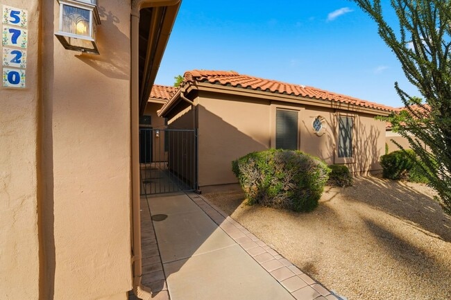 Photo - Beautiful 3 Bed/ 2.5 Bath Scottsdale Home I Near Kierland - Prime Location