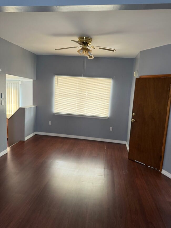 Photo - 1017 Morris St Unidad 2