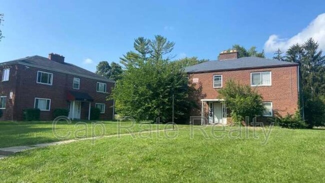 Photo - 81 N Hampton Rd