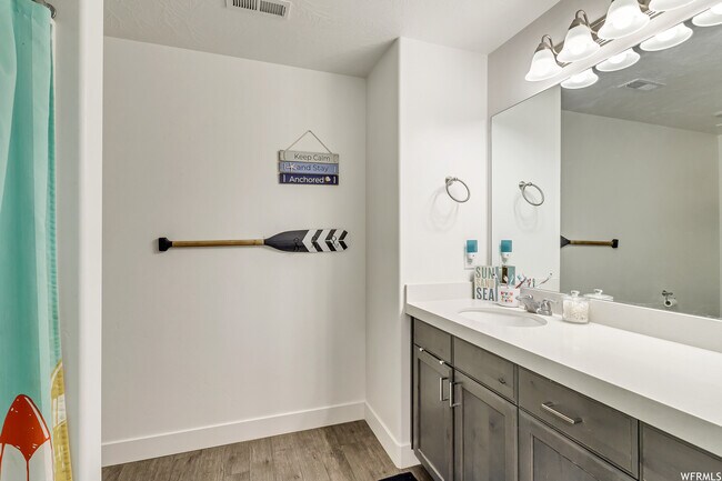 Photo - 7209 N Brook Ridge