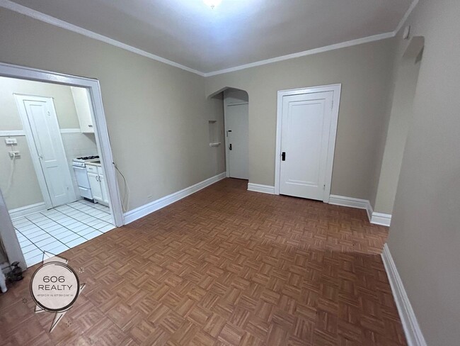 Photo - 3120 S Oak Park Ave Unit 105