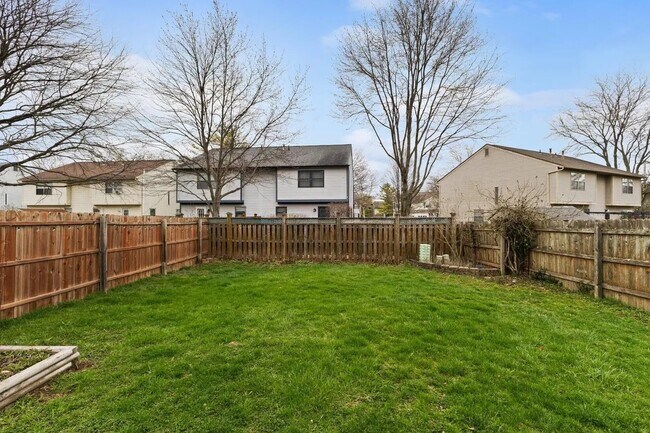Photo - 4840 Briston Dr