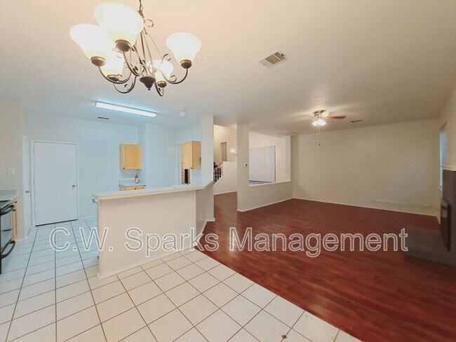 Photo - 4617 Sandera Ln