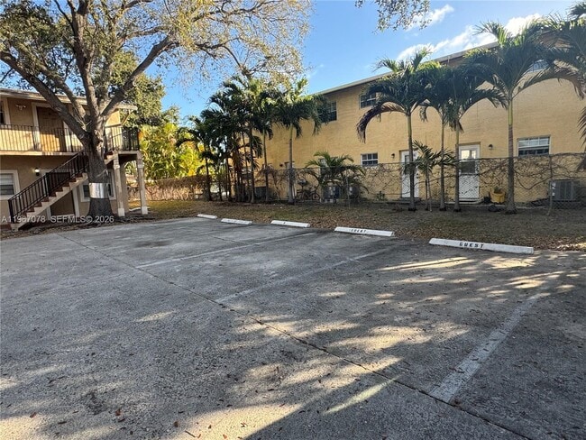 Photo - 1101 Prospect Rd Unit 6