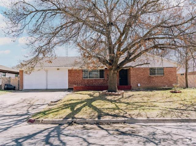 Building Photo - 2913 Laredo Dr Rental