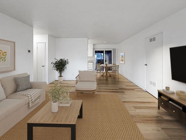 Photo - Davidson Triplex Unidad 609