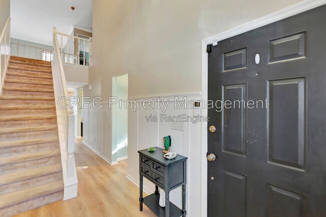 2051 Presidio Dr