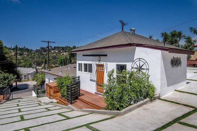 Photo - 3654 Harriman Ave Unidad 3654