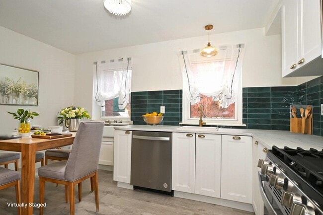 Photo - 465 Arborway Unit 13